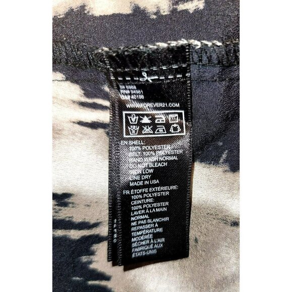 XXI One Shoulder Blouse - Size Medium - Picture 9 of 9